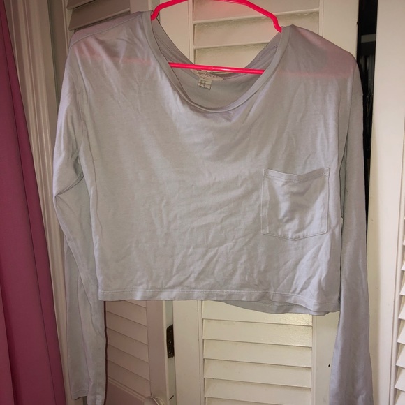 Forever 21 Tops - Cropped long sleeve shirt β light grey/blue, M Forever 21 Tops - Cropped long sleeve shirt β light grey/blue, M